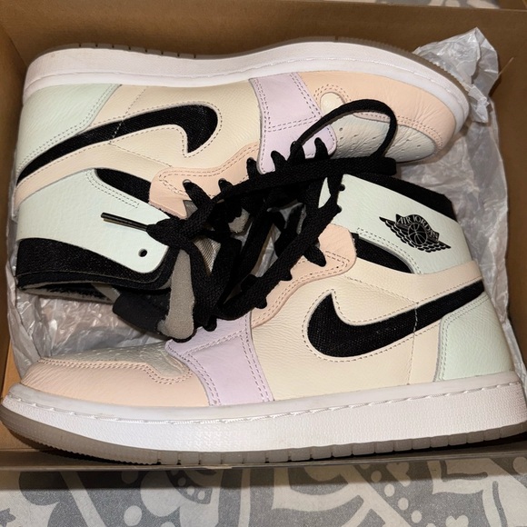 Nike Shoes - Women’s air Jordan 1 high zoom comfort ‘Easter’